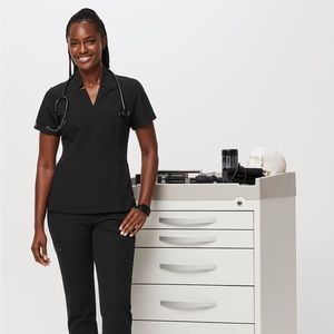 Figs Black Scrubs Set
